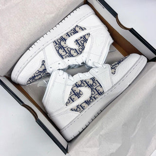 Håndsyet Stof Custom - Nike Jordan 1 - Custom Copenhagen